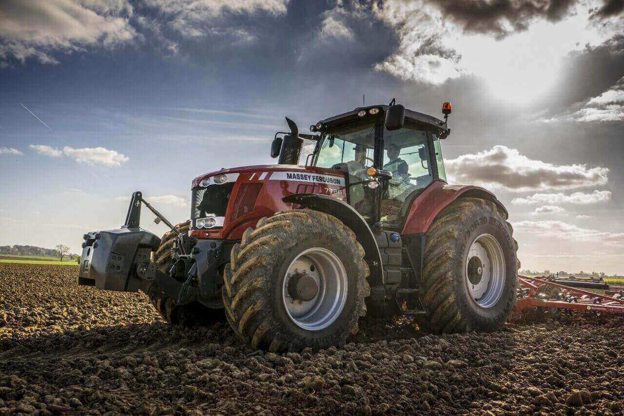 =Massey Ferguson on farm